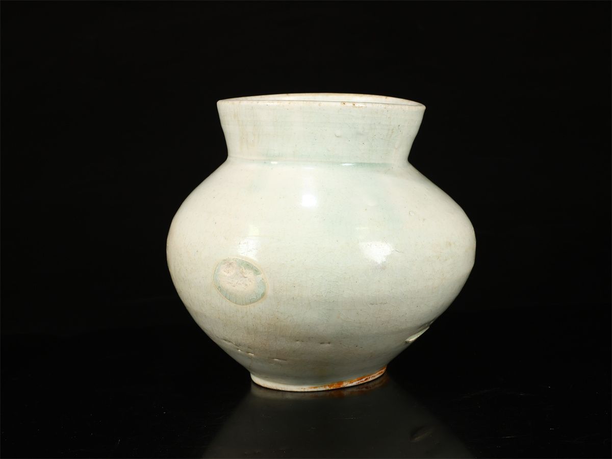 【李朝時代】 青磁 壷／箱付 時代の窯傷あり！CQ122