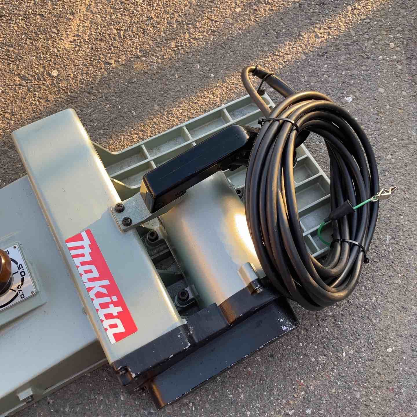 中古品】 マキタ/makita 1尺電気カンナ・KP310 【桶川店】 - メルカリ