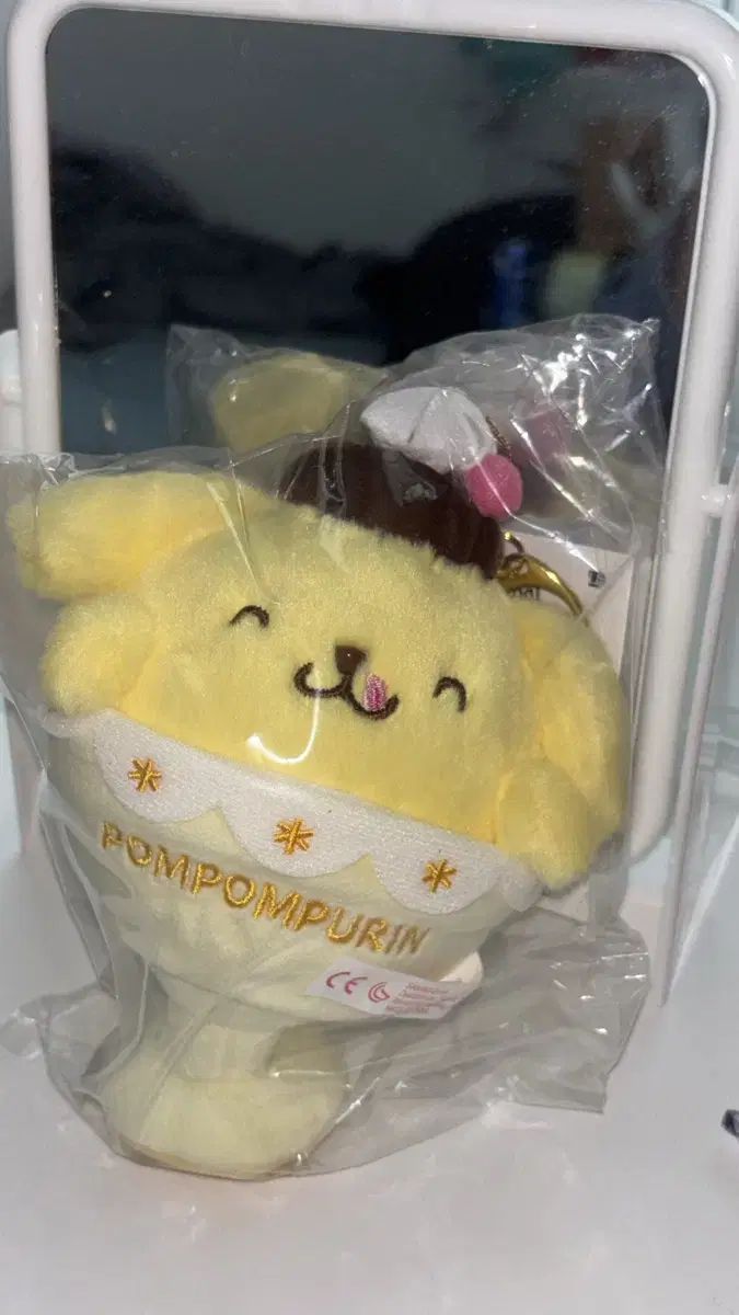 サンリオ ポムポムプリン 30周年 プリン マスコット ぬいぐるみ