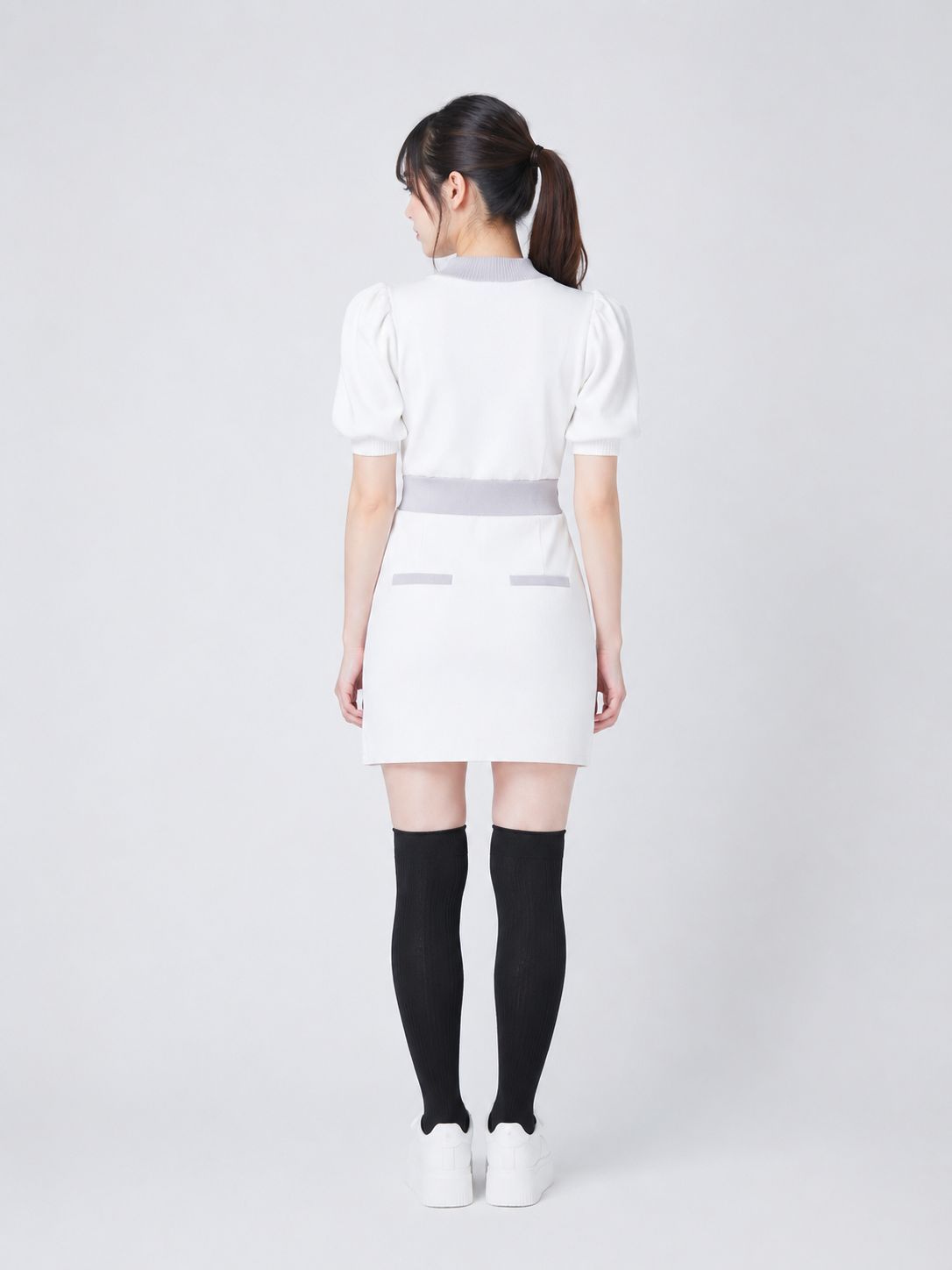 ドゥアヴニール 半袖パフスリーブバイカラーニットワンピース　DAO-23SS01 新品 Doux Avenir ドゥ アヴニール 半袖 パフスリーブ バイカラー