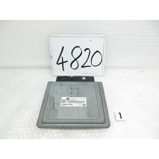 23年 VW ポロ DBA-6RCBZ (1) エンジンコンピューター 03F906070FD 208068 4820