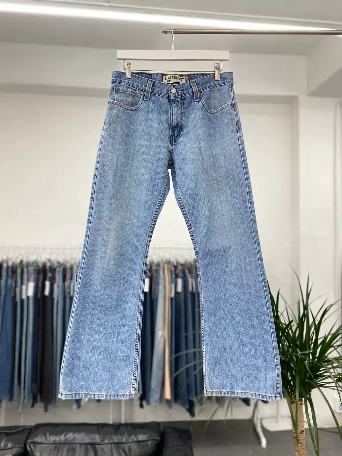 Levis527 ブーツカット 00s 30サイズ a5061