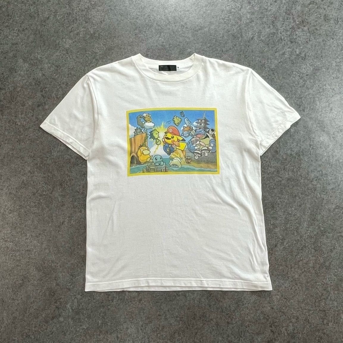 Pokemon Center Pikachu ポケモンセンター マリオ ピカチュウ 半袖 コラボ Tシャツ グラフィック プリント ホワイト 白 メンズ