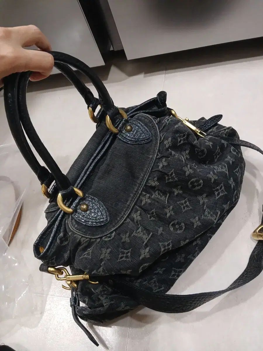 正規品 Louis Vuitton(ルイヴィトン) デニム NEO(ネオ) カビ ショルダーバッグ