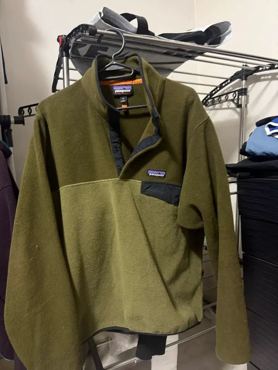パタゴニア Synchilla（シンチラ） カーゴグリーン カン patagonia patta(パッタ) m サイズ