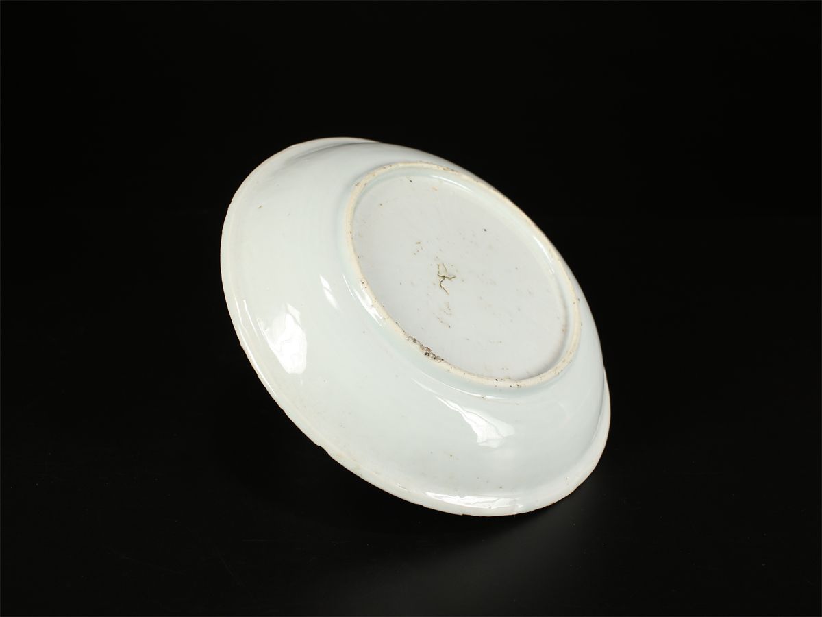 唐物 明代景徳鎮製 青花草花文 皿箱付 時代の小ホツあり S！CP848