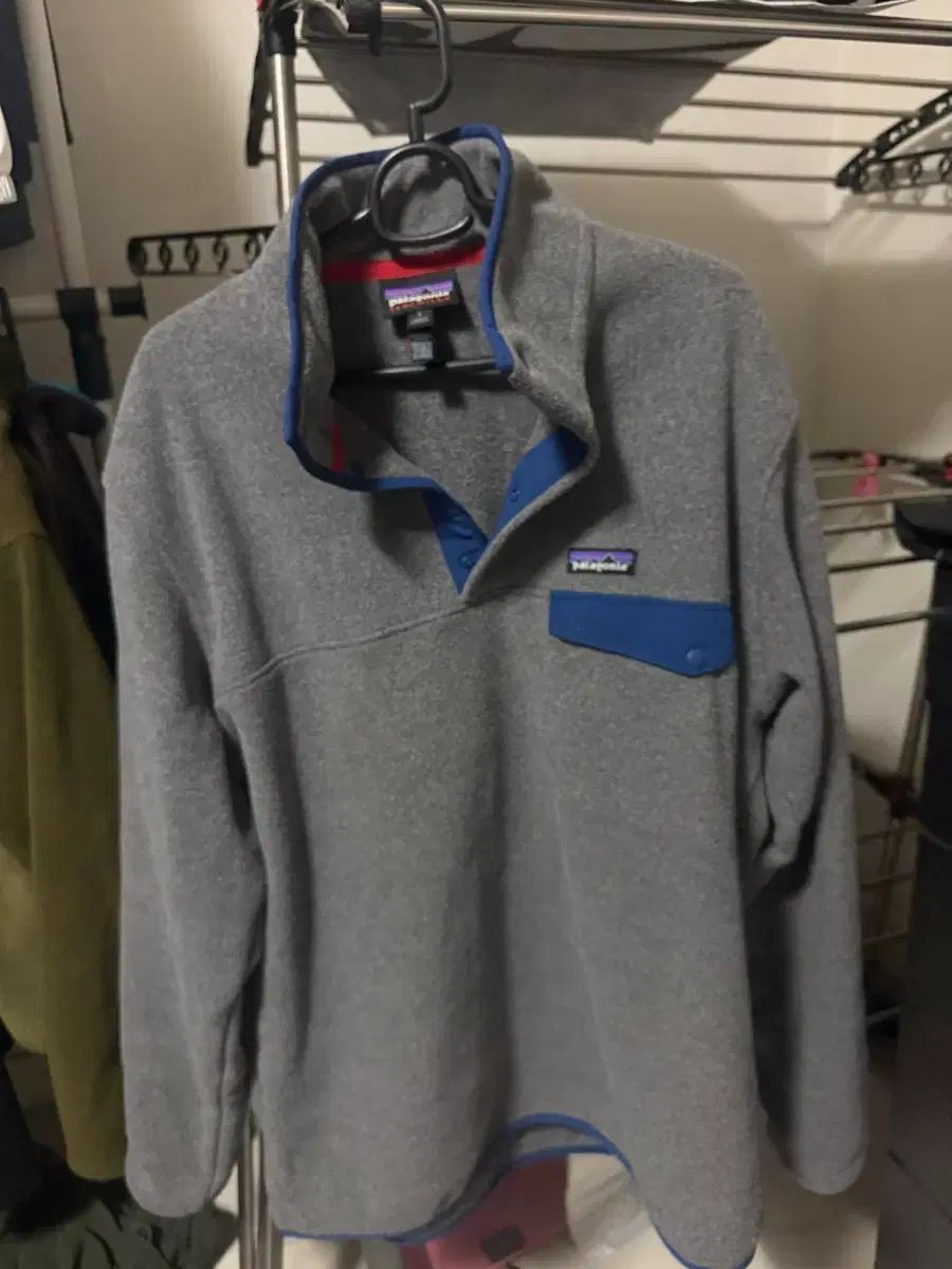 パタゴニア Synchilla DARK GRAY L 23,207円