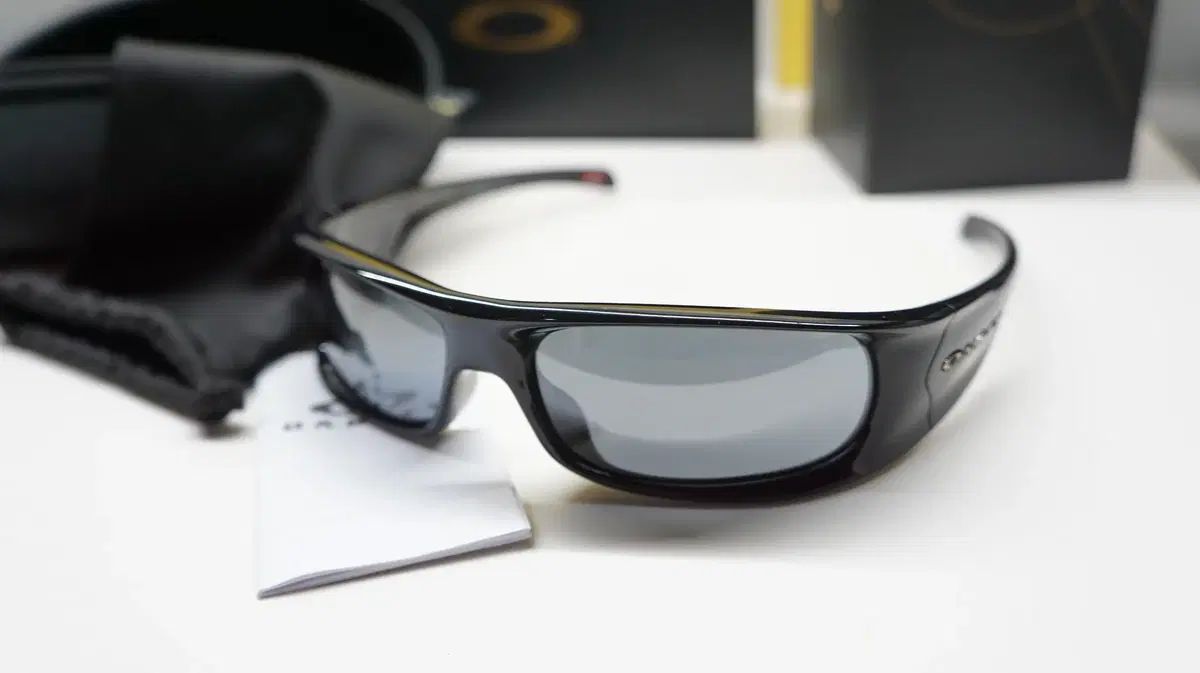 正規品/新品 オークリー ハイランド ゴーグル サングラス OO9522 正規品/新品 オークリー ハイランド ゴーグル サングラス OO9522