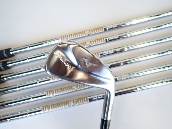 ミズノ Mizuno Pro 245 アイアン Dynamic Gold 95 7本 S200 日本仕様