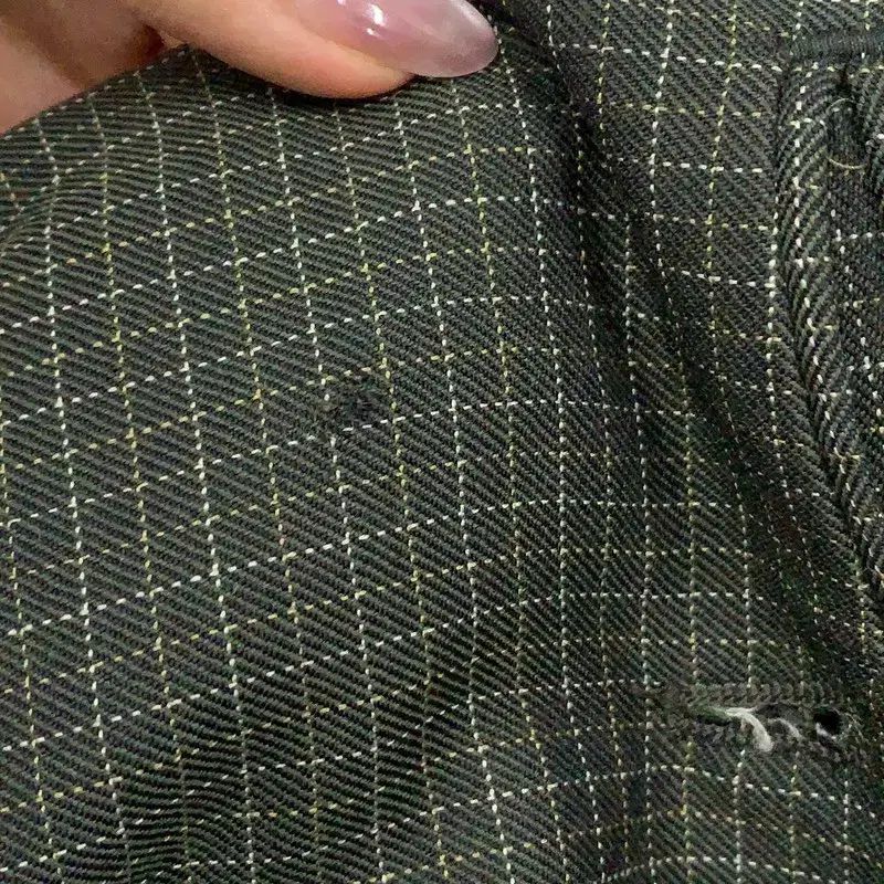 イヴ・サンローラン YVES SAINT LAURENT CHECK スラックス ズボン 31インチ D01532 イヴ・サンローラン YVES SAINT LAURENT CHECK スラックス ズボン 31インチ D01532