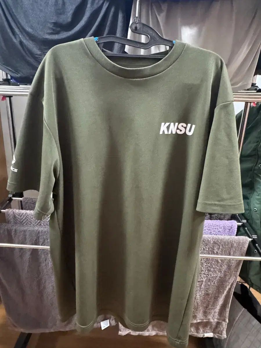 KNSU 半袖 Tシャツ カーキ