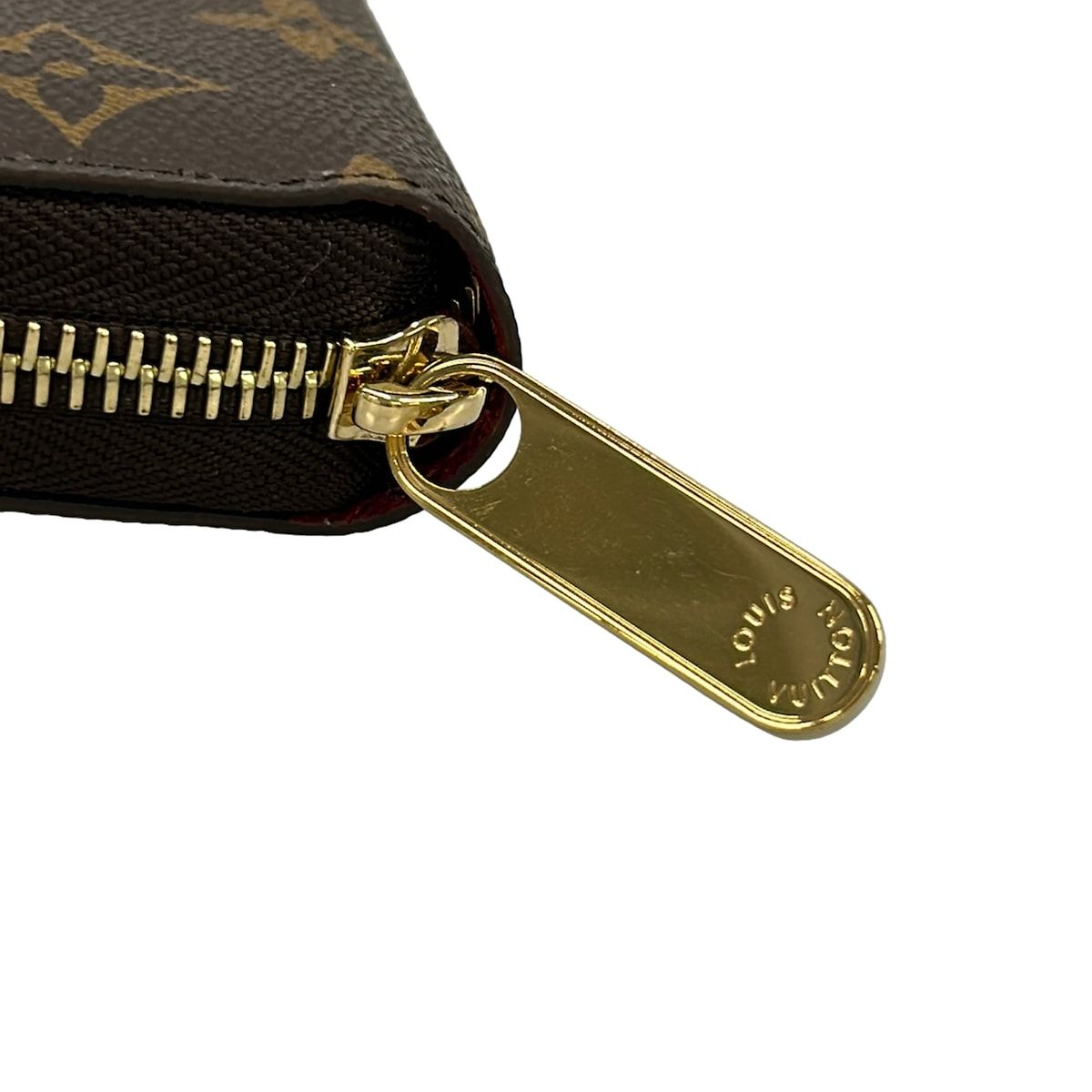 LOUIS VUITTON(ルイヴィトン) 長財布 モノグラム美品 ジッピーウォレット M41895 フューシャ