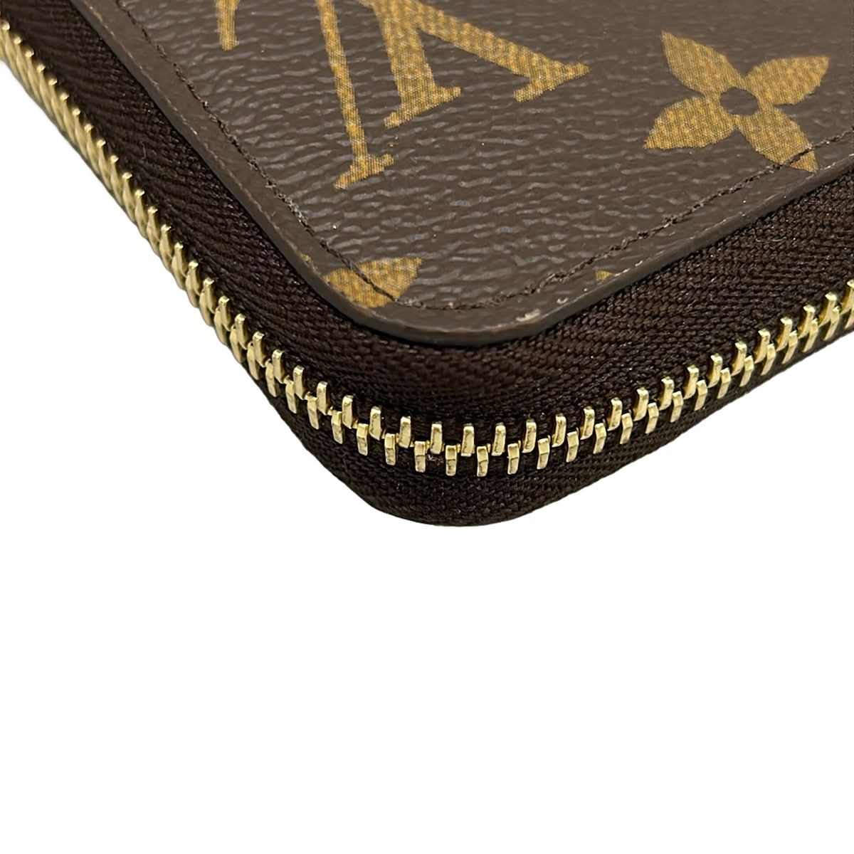 LOUIS VUITTON(ルイヴィトン) 長財布 モノグラム美品 ジッピーウォレット M41895 フューシャ