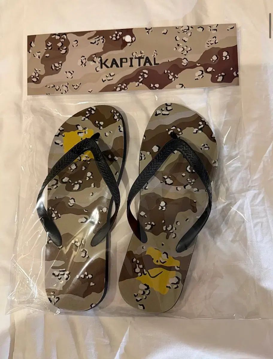 L KAPITAL カモフラージュパータン フリップ フラップ サンダル 出品