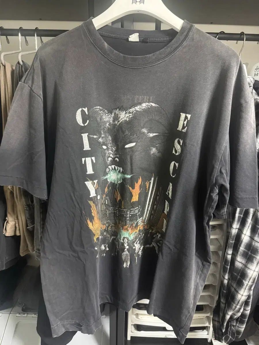 3 POLYTERU THE HYUNDAI 記念 Tシャツ 7,038円