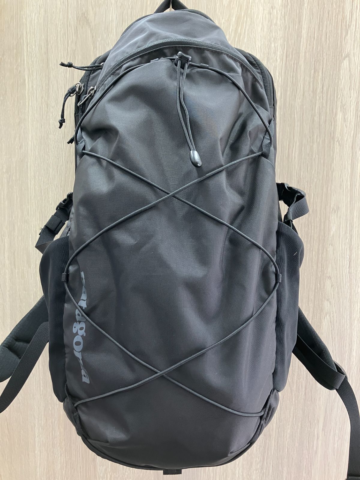 【状態良好】patagonia パタゴニア バックパック リュック 黒 バンジー