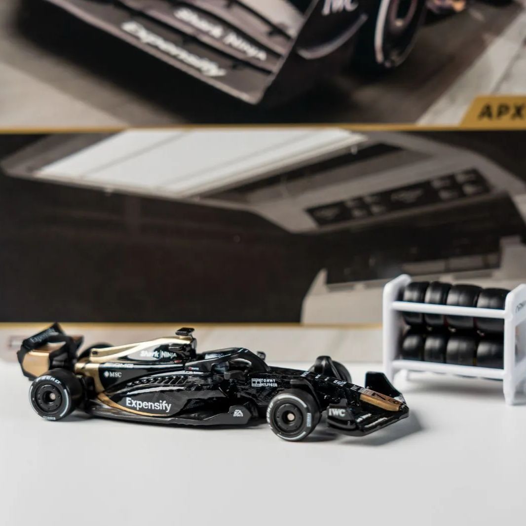 Hot Wheels - RLC F1 The Movie APXGP - Brad Pitt - USパッケージ