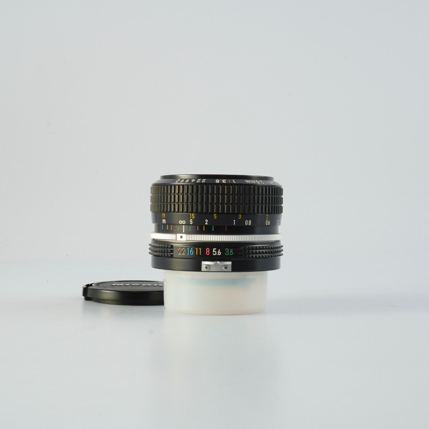 Nikon ニコン 非Ai NIKKOR 28mm F/3.5 単焦点レンズ