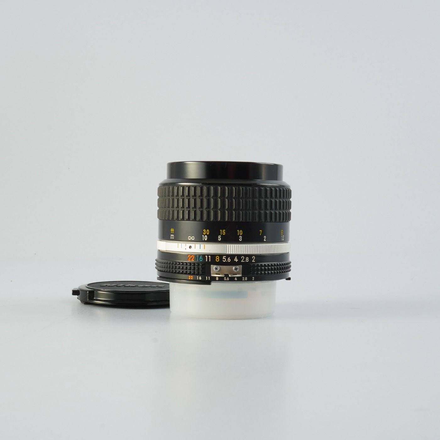 Nikon ニコン Ai-S NIKKOR 85mm F/2 単焦点レンズ