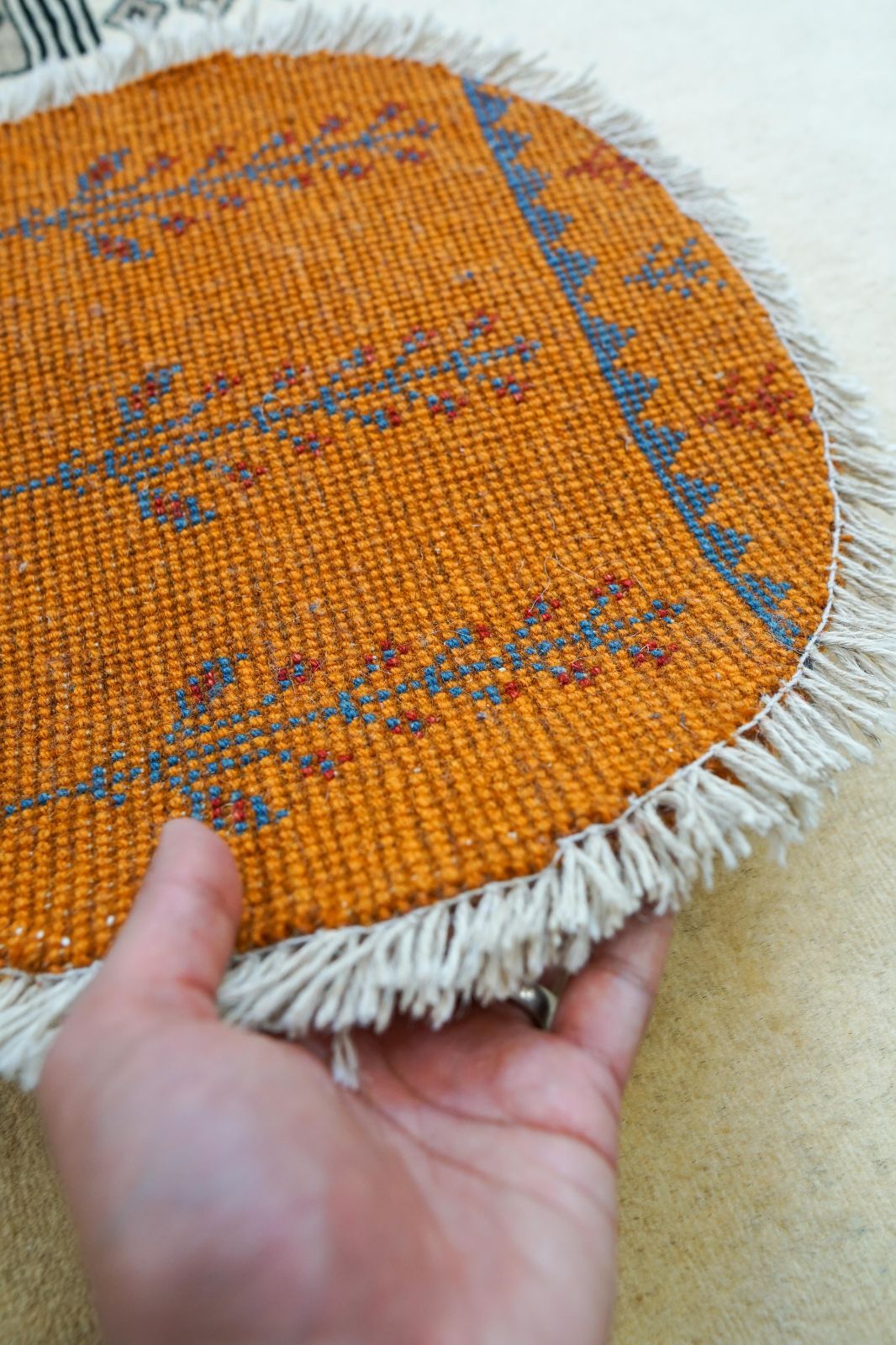 40×40cm ペルシャ絨毯 手織りギャッベ アマレ族 ギャベ - メルカリ
