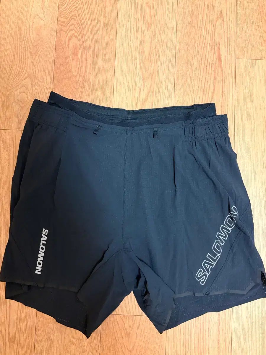 SALOMON エアロ ショーツ 5インチ S ブラック