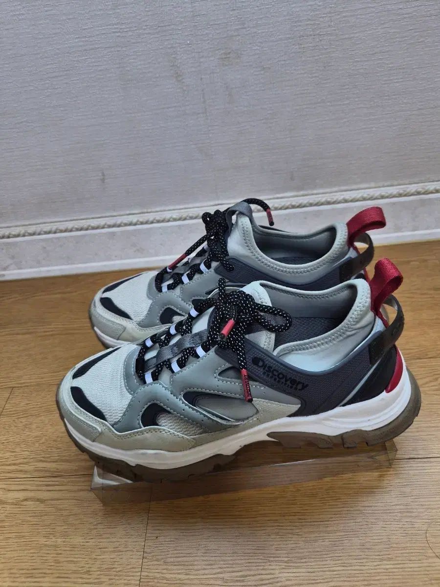 DISCOVERY エクスペディション スニーカー 245mm
