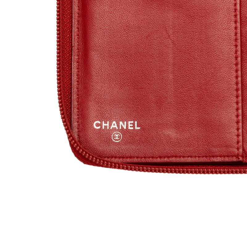 【中古】シャネル  CHANEL ラウンドファスナー長財布 カメリア ココマーク 型押しレザー＿S26＿s-0990-r26 CHANEL（シャネル） カメリア ラウンドファスナー 財布 長財布