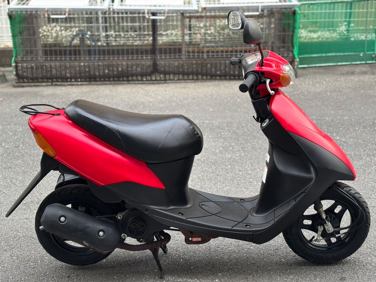SUZUKI レッツ2 レッド プラグ・バッテリー新品！キャブ清掃済み 
