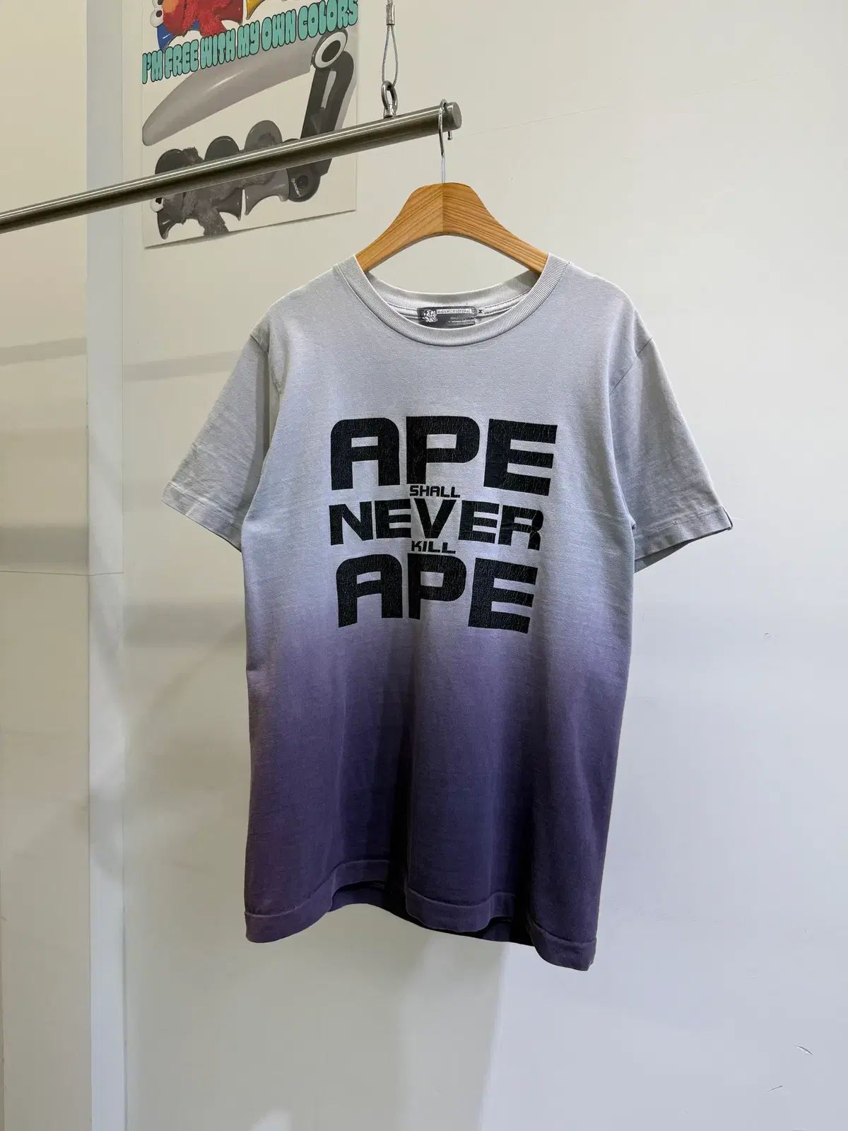 90's BAPE (Made in Japan) Tシャツ