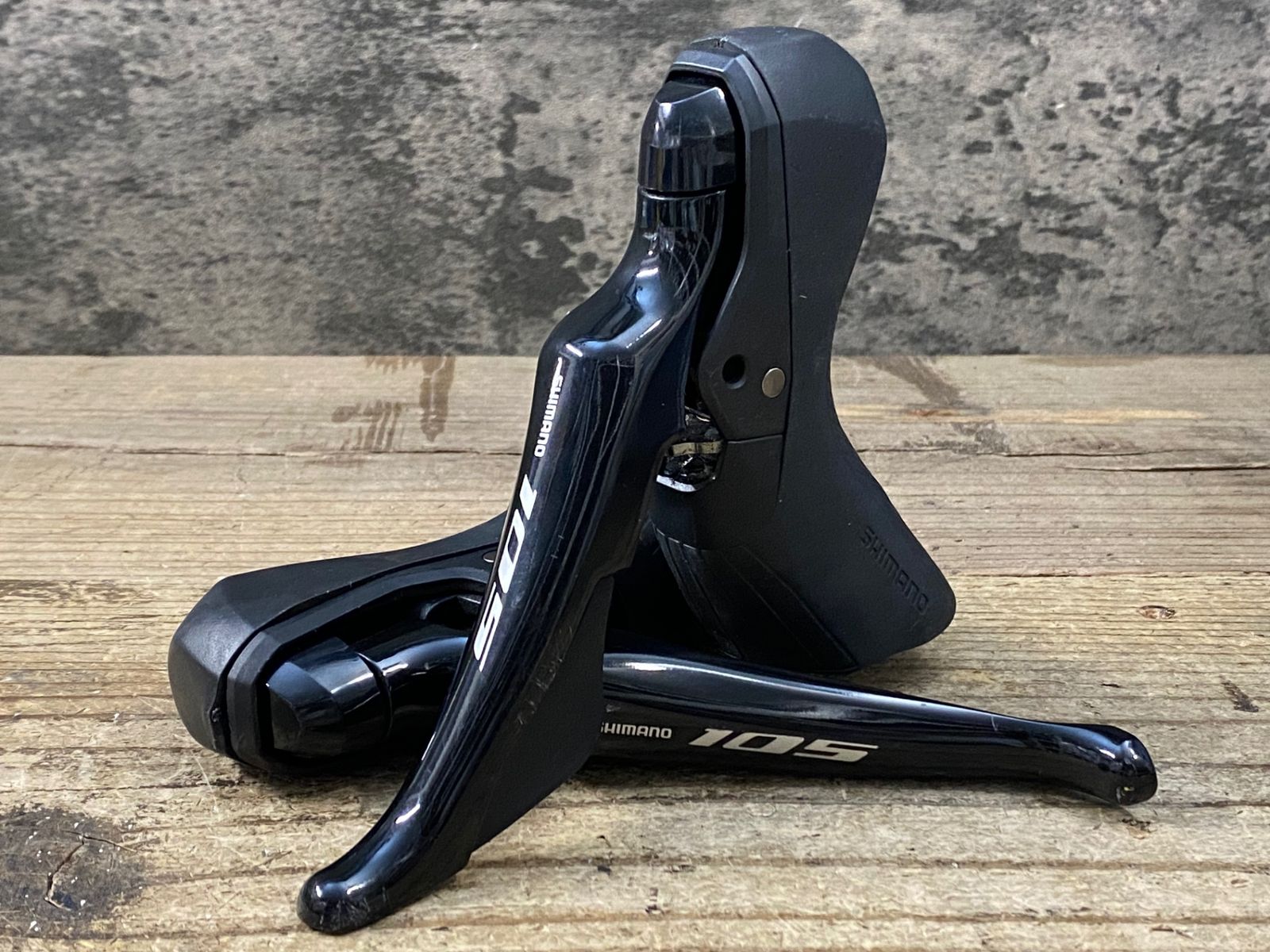 SHIMANO 105 STIレバー ST-R7020 JZ032 シマノ SHIMANO 105 ST-R7020 STIレバー セット 2x11S 油圧