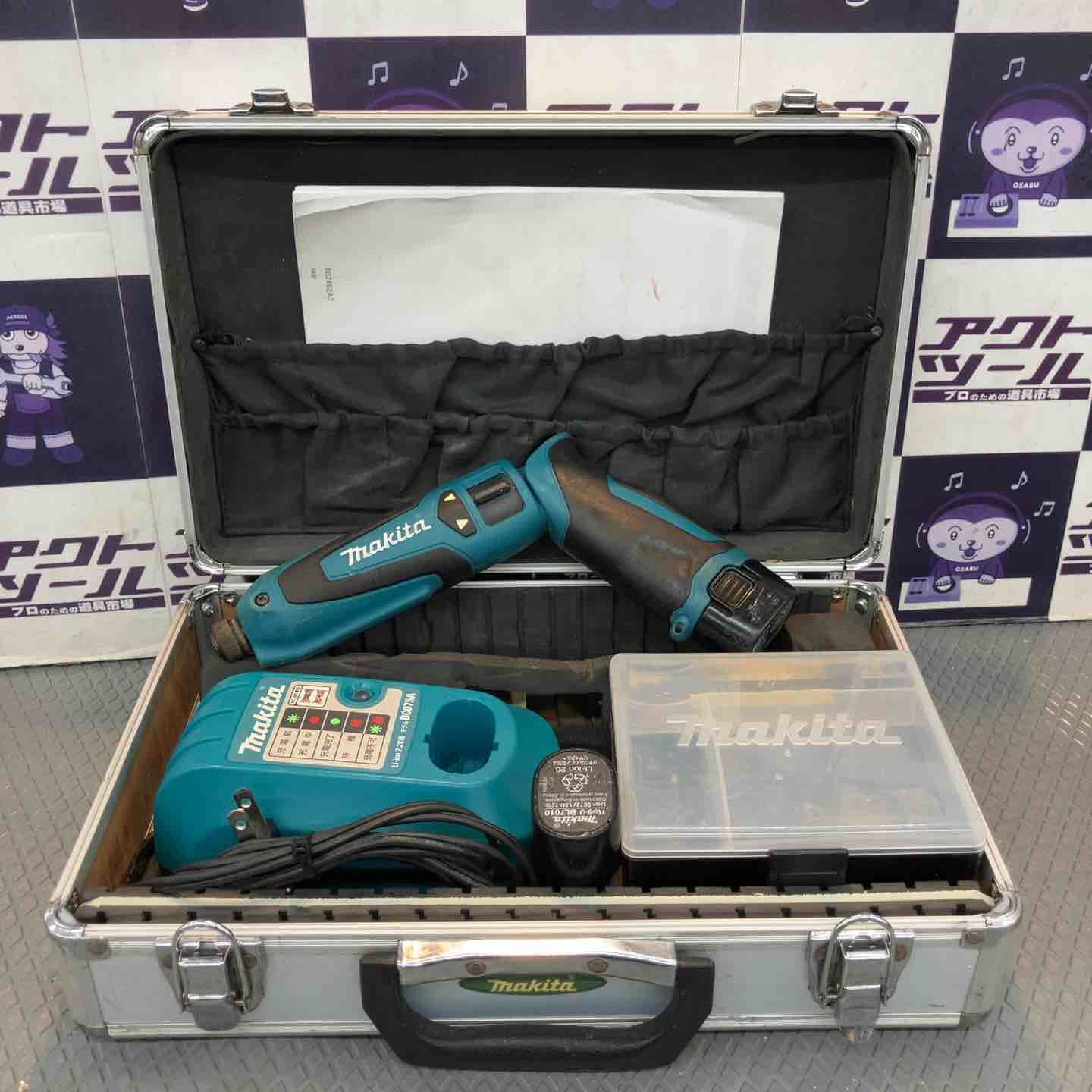 品】マキタ(makita) 充電式ペンインパクトドライバ TD021DS【所沢店】