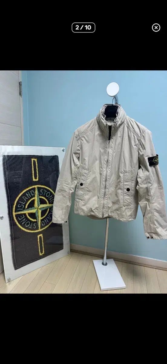 STONE ISLAND ストーンアイランド ブルゾン 新品
