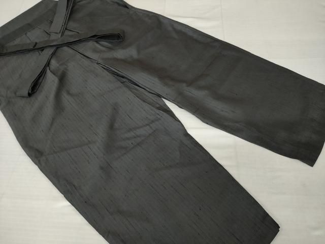 平和屋着物○男性 野袴 紬地 色無地 消炭色 正絹 逸品 AABI4462ck