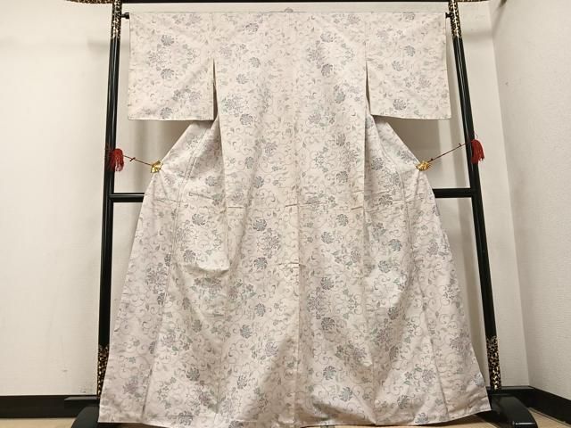 平和屋着物●本場大島紬　カタス7マルキ　飛鳥文　正絹　逸品　AABH3026ph 平和屋着物○本場大島紬 白大島 カタス7マルキ 更紗唐草文 正絹 逸品