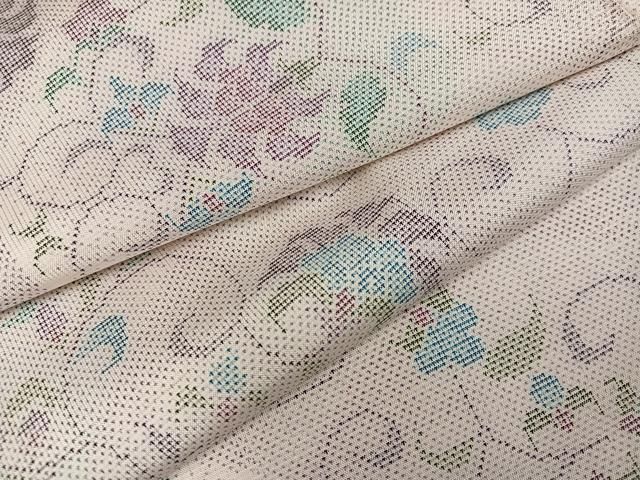 平和屋着物○本場大島紬 白大島 カタス7マルキ 更紗唐草文 正絹 逸品