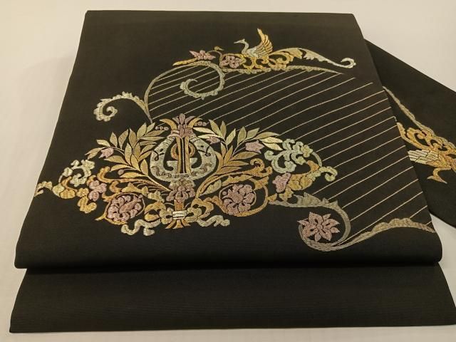 平和屋着物●塩瀬　九寸名古屋帯　総刺繍　鳳凰更紗吉祥文　黒地　金糸　正絹　逸品　CABG1640vp