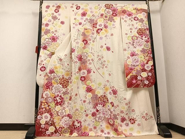 平和屋着物●豪華振袖　刺繍　花蝶文　銀彩　銀通し地　正絹　逸品　AABH8306ph