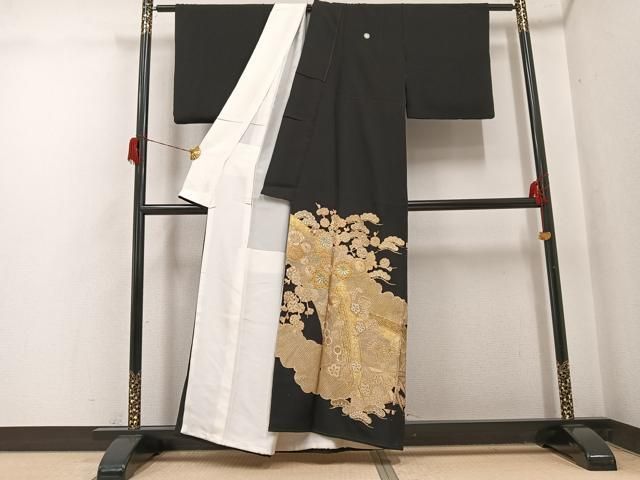 平和屋着物○豪華黒留袖 中国三大刺繍 汕頭刺繍 スワトウ刺繍 草花文