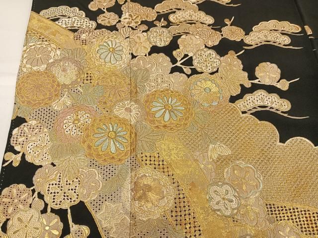 平和屋着物○豪華黒留袖 中国三大刺繍 汕頭刺繍 スワトウ刺繍 草花文