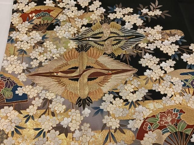 平和屋着物○女優・後藤久美子ブランド 黒留袖 駒刺繍 向かい鶴扇面