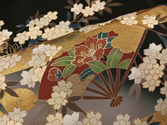 美品❇️後藤久美子ブランド　金彩刺繍　 黒留め袖　 比翼仕立て　フルセット 平和屋着物○女優・後藤久美子ブランド 黒留袖 駒刺繍 向かい鶴扇面