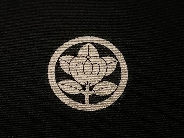 平和屋着物●豪華黒留袖　駒刺繍　舞花文　暈し染め　金彩　正絹　逸品　AABF8118ph 平和屋着物□豪華黒留袖 駒刺繍 御所車浜松文 金彩 正絹 逸品
