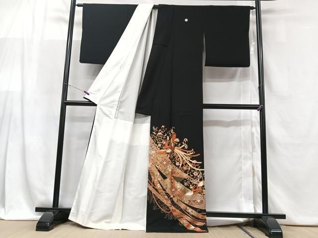 平和屋着物●豪華色留袖　駒刺繍　鳳凰花唐草文　暈し染め　金銀彩　三越扱い　正絹　逸品　未使用　CAAX5994gh 平和屋着物□豪華黒留袖 駒刺繍 鳳凰更紗花文 金彩 正絹 逸品