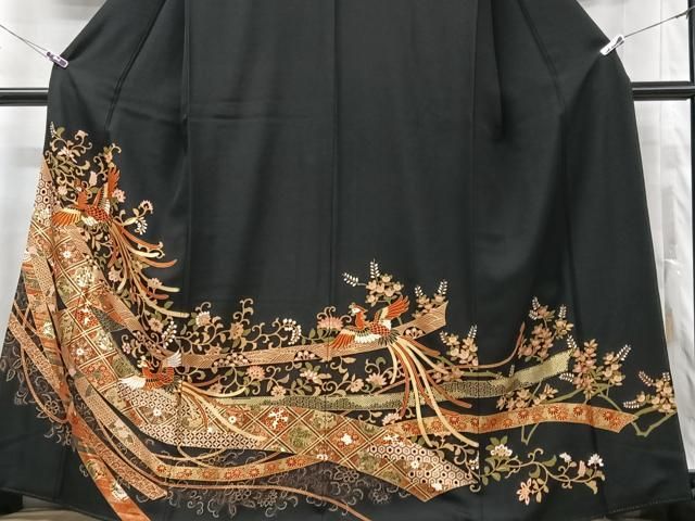 平和屋着物●豪華黒留袖　駒刺繍　船枝垂れ柳花文　金彩　正絹　逸品　CABC2256ut 平和屋着物□豪華黒留袖 駒刺繍 鳳凰更紗花文 金彩 正絹 逸品