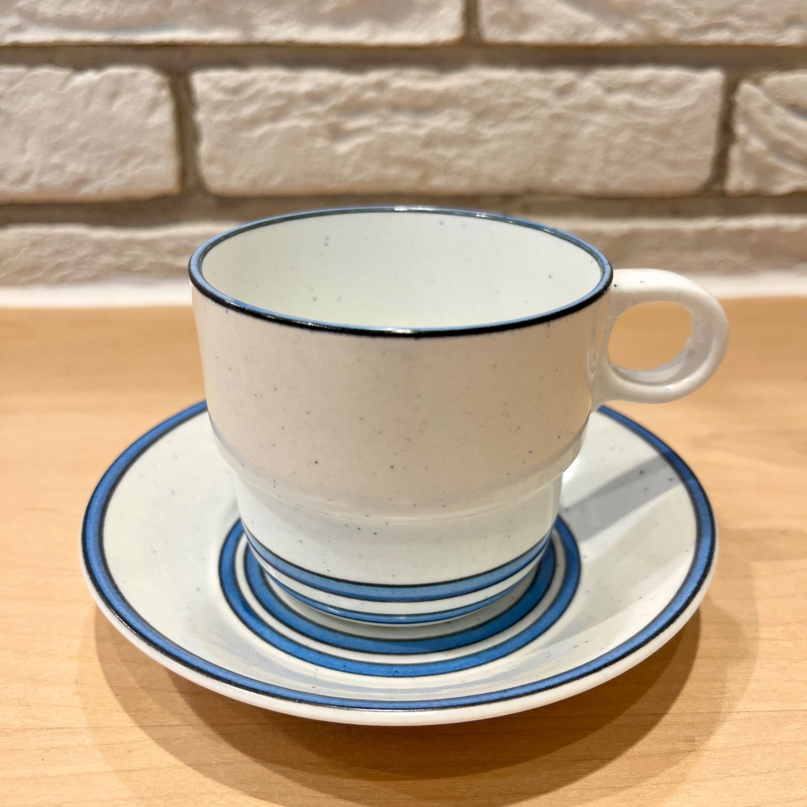 レア⭐︎グスタフスベリ　カップ＆ソーサー　DART