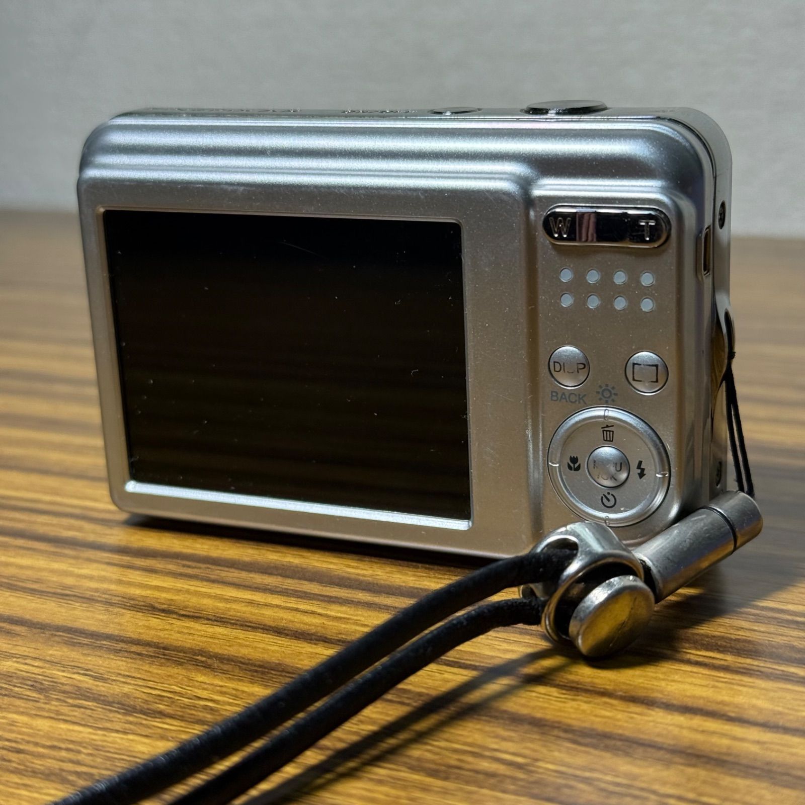 【動作確認済】FUJIFILM FinePix AX デジカメ シルバー 乾電池式 本体のみ