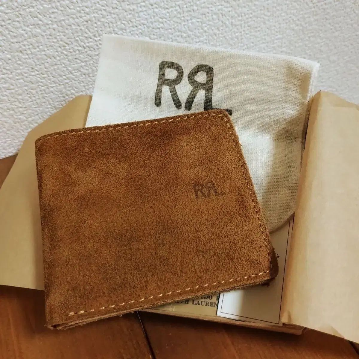 RRA ダブルアールエル ラフアウトスウェード 二つ折り財布