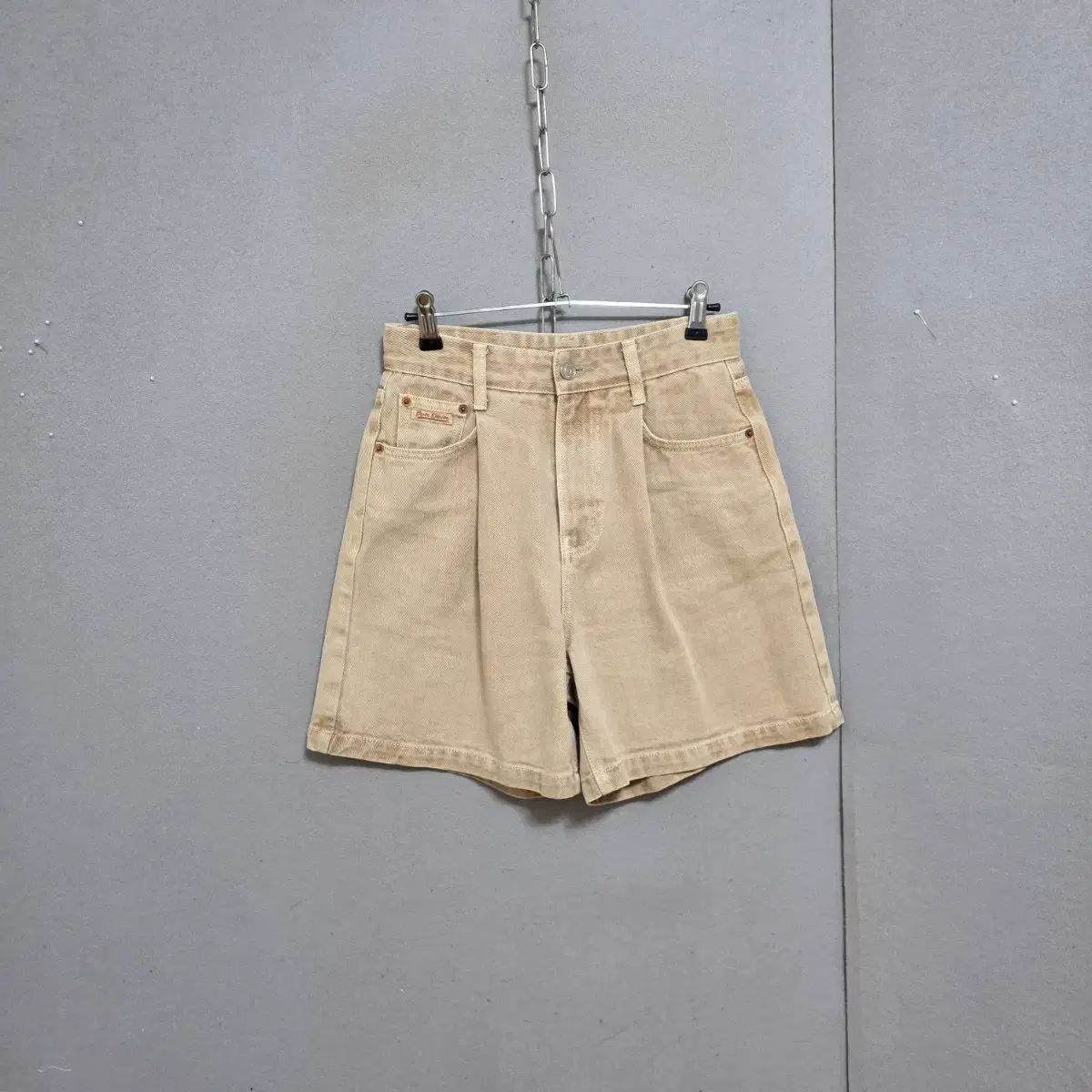 グローブ ベージュ ハーフパンツ S n5113