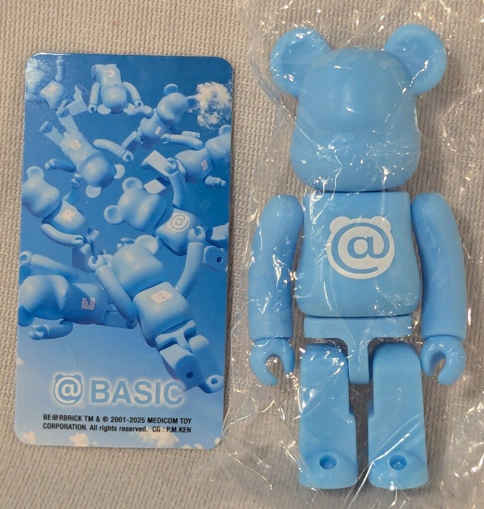 MEDICOMTOY BE@RBRICK シリーズ51 BASIC(@) 水色 - メルカリ