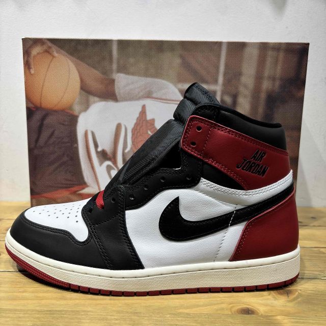 NIKE AIR JORDAN 1 RETRO HIGH OG 